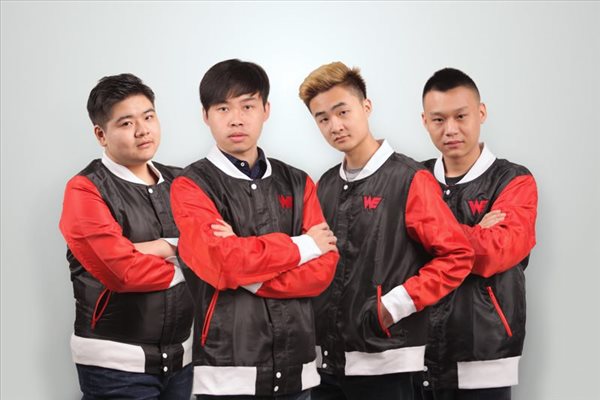 那不勒斯管 那不勒斯管