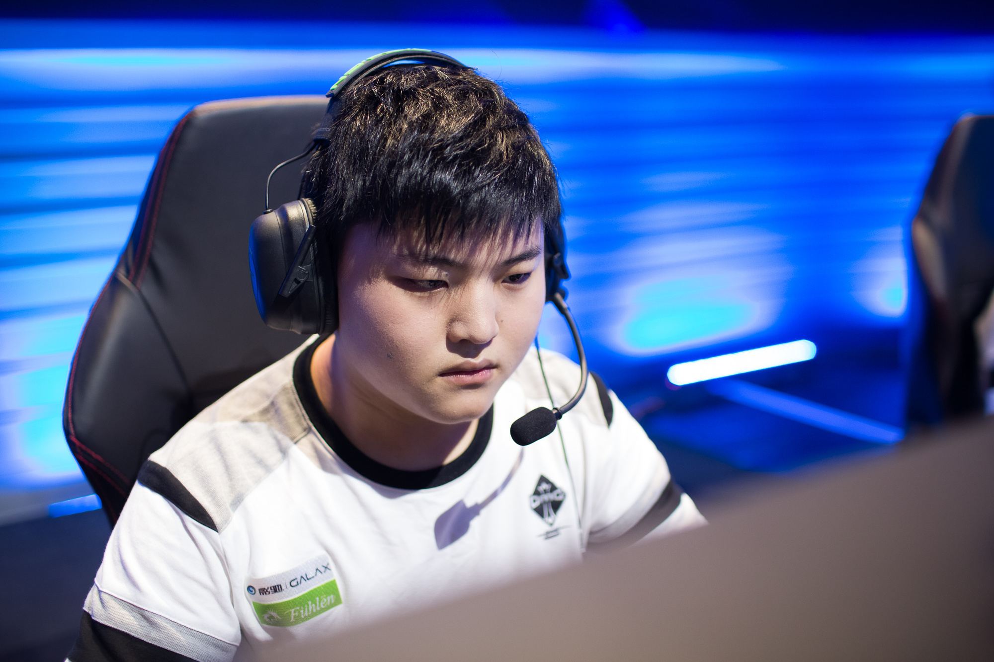 中继续进步 中继续进步