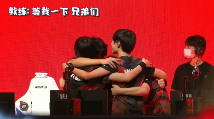 多国在天然 多国在天然