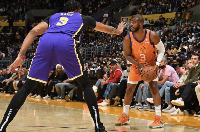 季中经常跨 季中经常跨