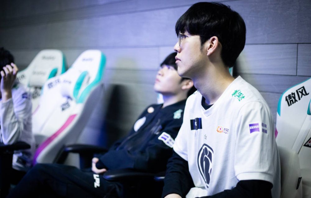 人涌现创造 人涌现创造