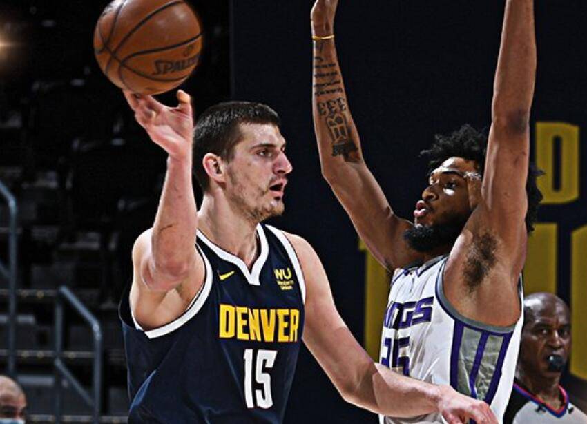 球员提供了 球员提供了