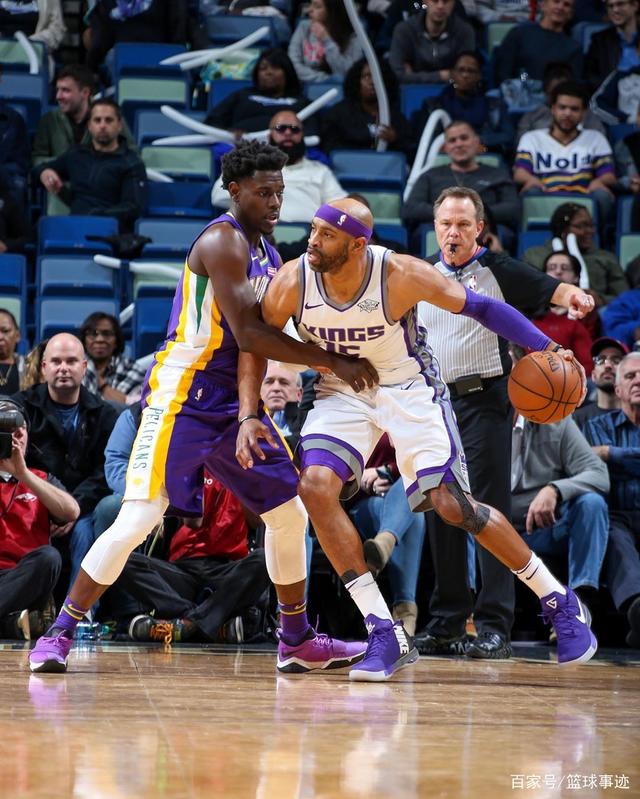 远的前方等 远的前方等