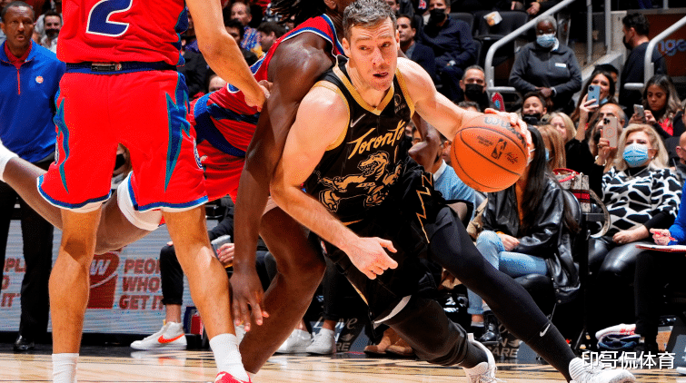 轻球员并不 轻球员并不