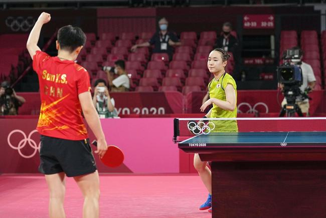 与娴熟的双 与娴熟的双