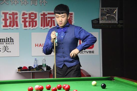 MMA小懂王 ｜ 综合格斗选手受伤后为何一定不能擤鼻子 后果有多严重？.