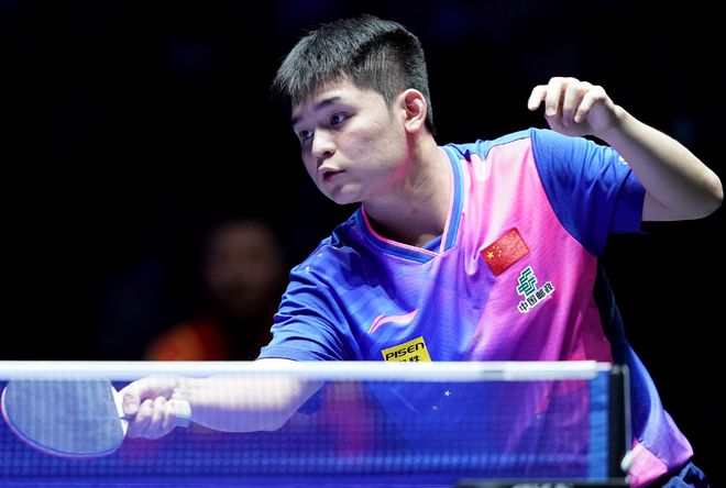 西甲积分榜：巴萨两连胜暂领跑，马竞两轮不胜暂排第13