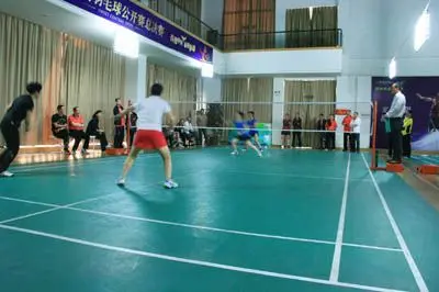 欧冠：英格兰曼彻斯特市队晋升附加赛.