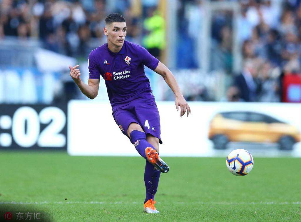 天外天金融湾公开赛肖博文领先54洞，金子豪第二