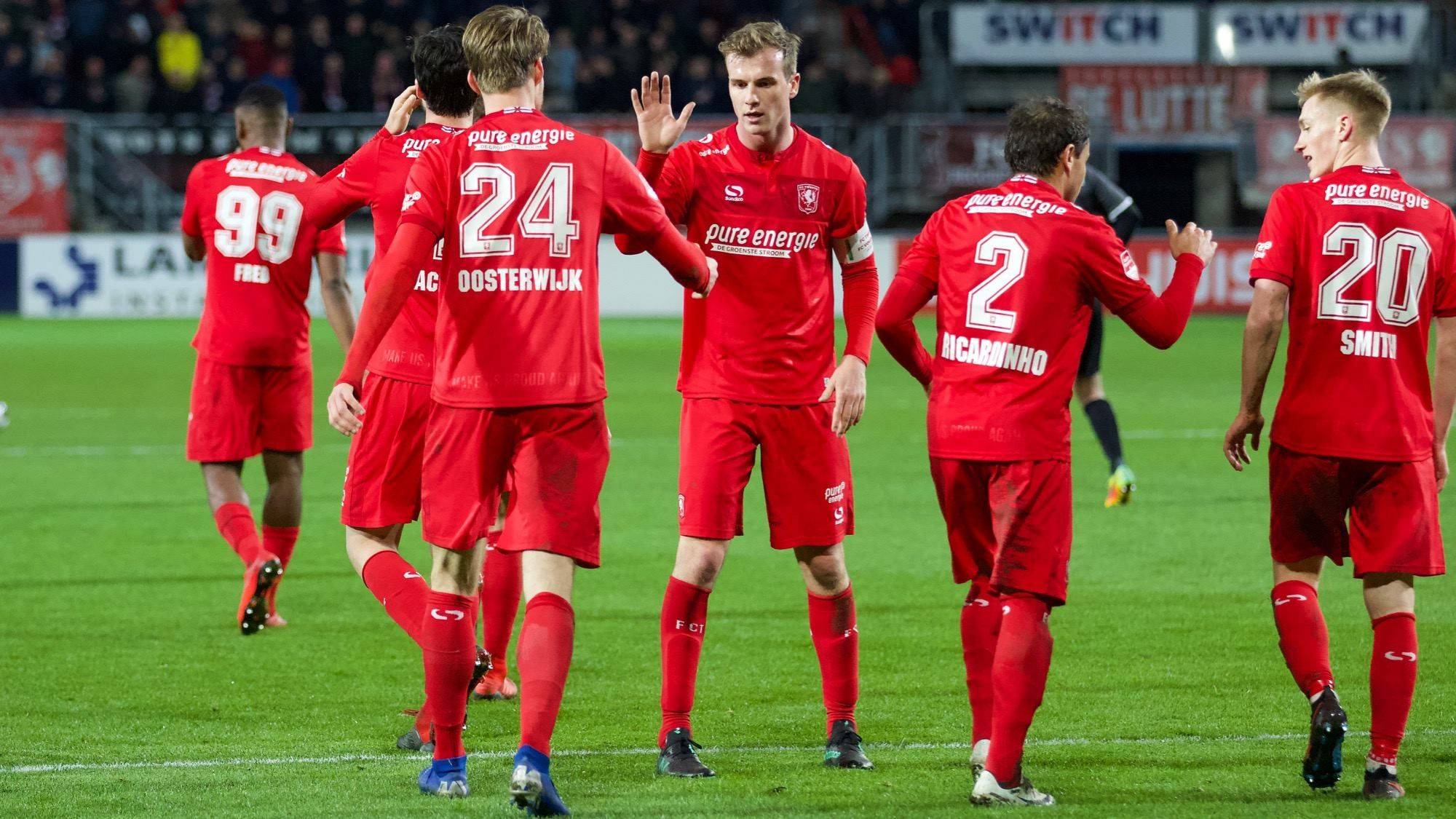 威少将加盟雄鹿队，携手NBA第二人组建豪华三巨头，其他球队措手不及