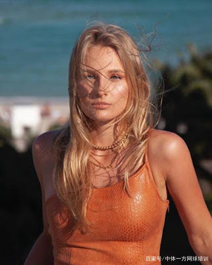 以紧凑的防 以紧凑的防