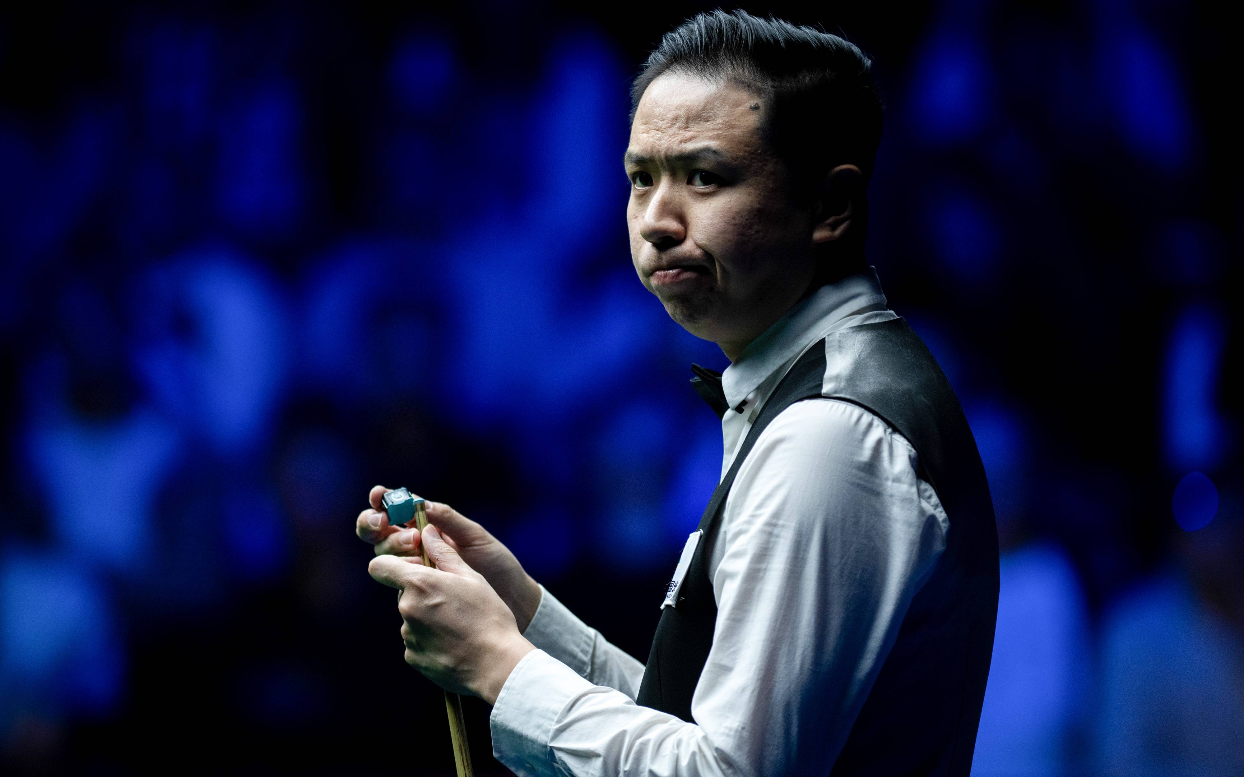 两支球队有 两支球队有